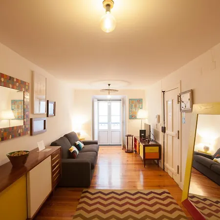 The Day Tripper At Chiado Apartmán *