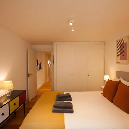 The Day Tripper At Chiado *